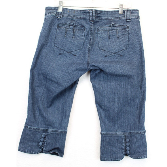 Rewind Capri Button Hem Jeans Women 9 Mid Rise Flat Front Stretch Blue Pants - Picture 2 of 13